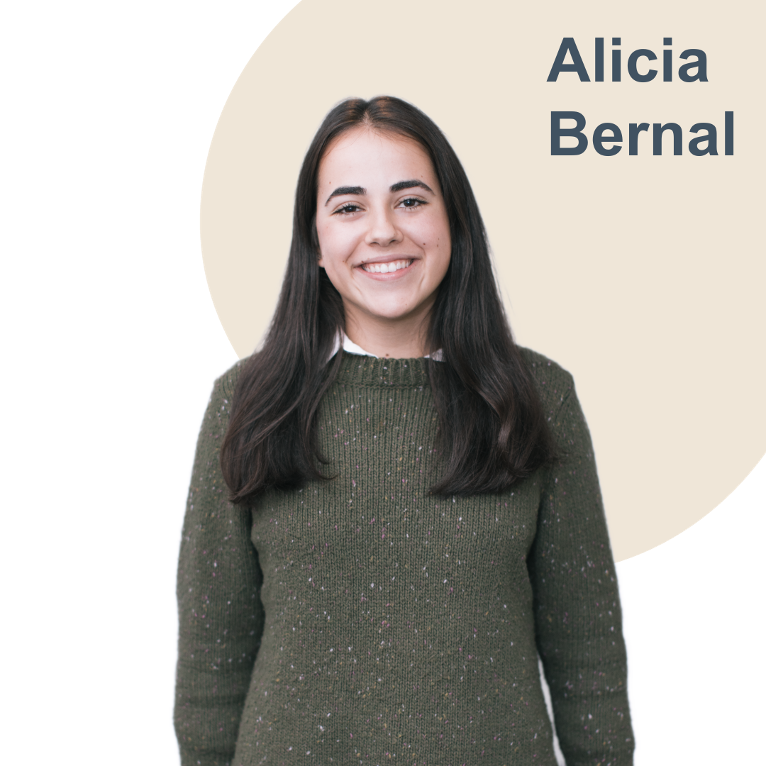 Alicia Bernal front